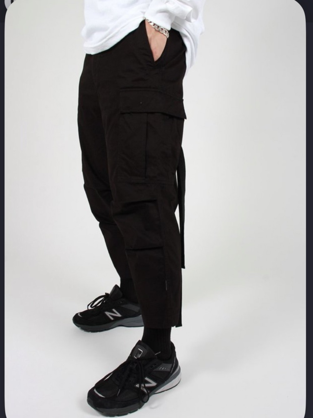 MAHARISHI LOOSE CROPPED CARGO PANTS - BLACK Black - Casual Utility Style - Picture 2 of 9